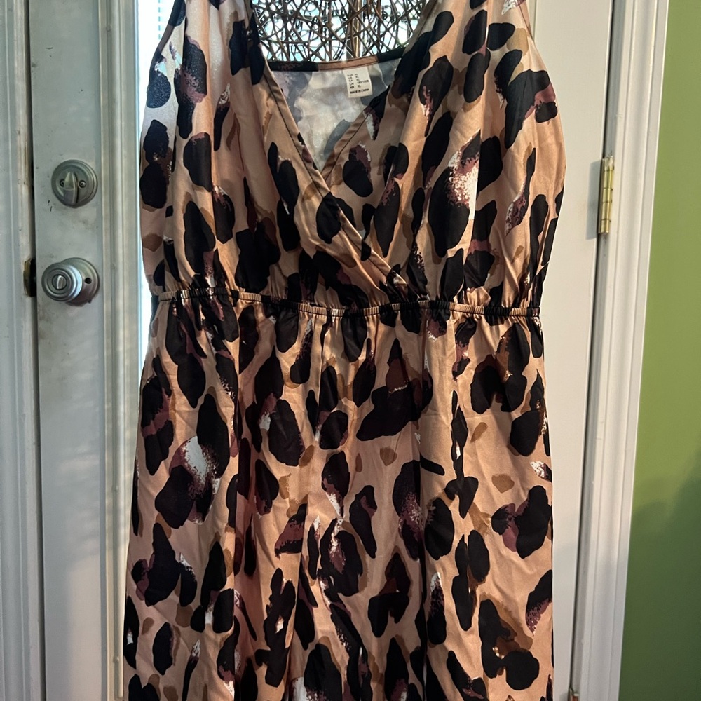 Leopard Print Sleeveless Romper